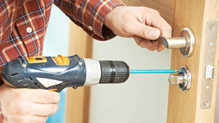 Automotive Locksmith at 02140, Massachusetts